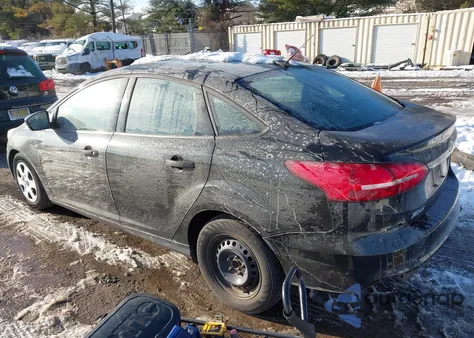 2017 Ford Focus S from USA, damaged, VIN 1FADP3E29HL326694